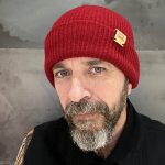 LA VIL CANALLA BEANIE GRANATE