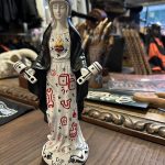 VIRGEN PISTONES MANTON NEGRO