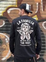 LA FAMILIA WE DEAL WITH THE REST SUDADERA NEGRA