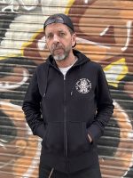 LA FAMILIA WE DEAL WITH THE REST ZIPPER NEGRA - Imagen 3